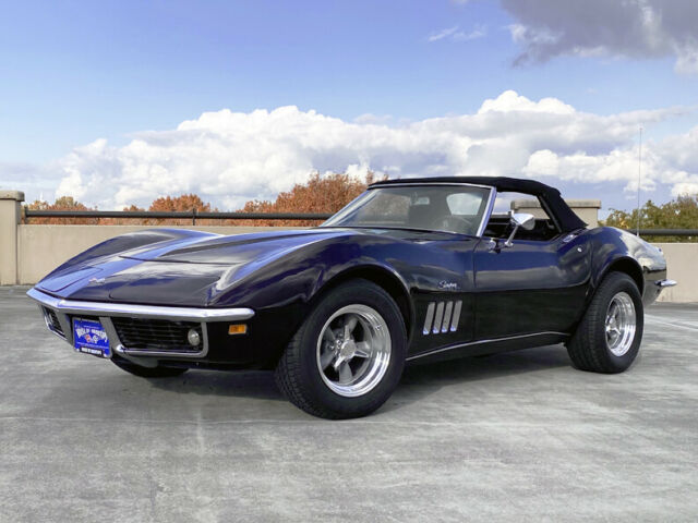 Chevrolet Corvette 1969 image number 31