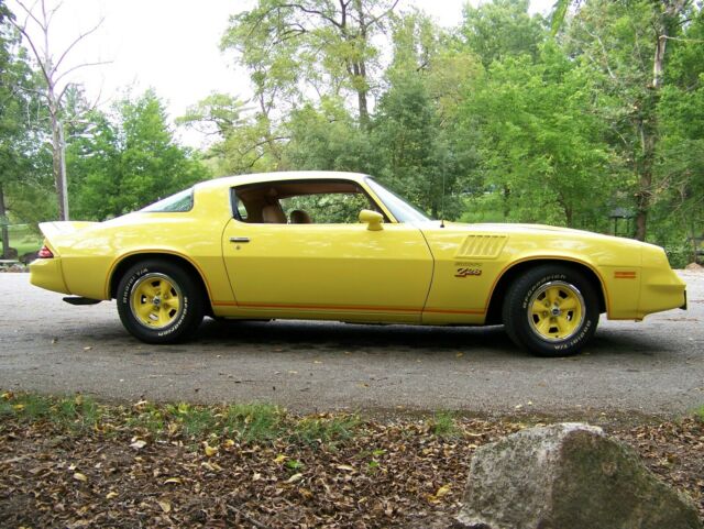 Chevrolet Camaro 1978 image number 24