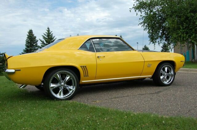 Chevrolet Camaro 1969 image number 16