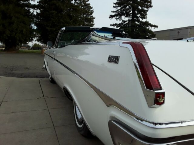 Chrysler Imperial 1963 image number 6