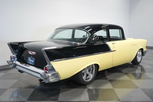 Chevrolet Bel Air/150/210 1957 image number 37