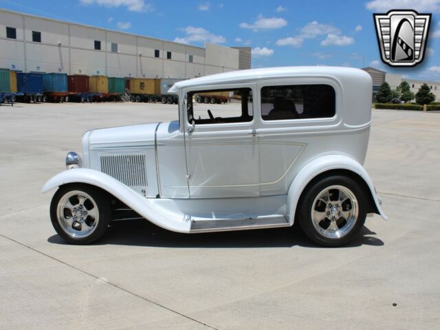 Ford Model A 1930 image number 22