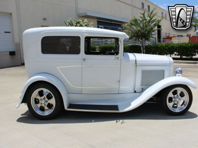 Ford Model A 1930 image number 3