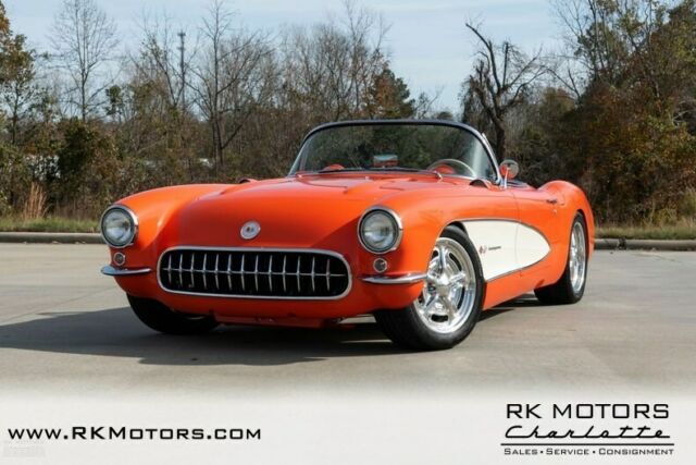 Chevrolet Corvette 1957 image number 2