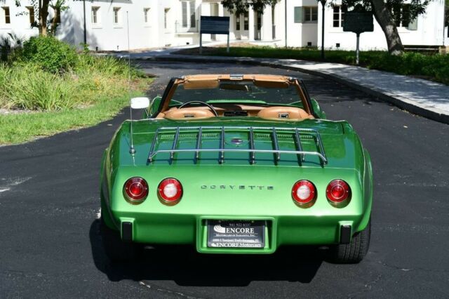 Chevrolet Corvette 1975 image number 28