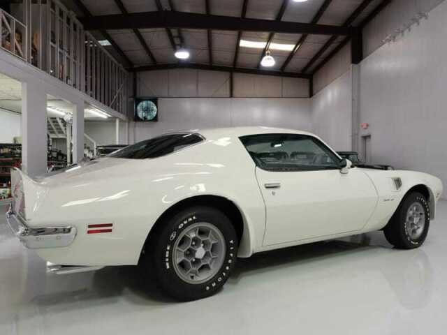 Pontiac Firebird 1971 image number 17