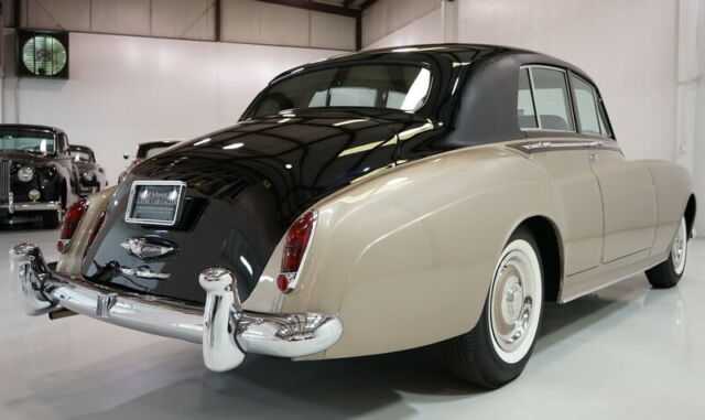 Rolls-Royce Silver Cloud 1965 image number 5