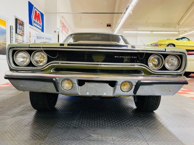 Plymouth Road Runner 1970 image number 30