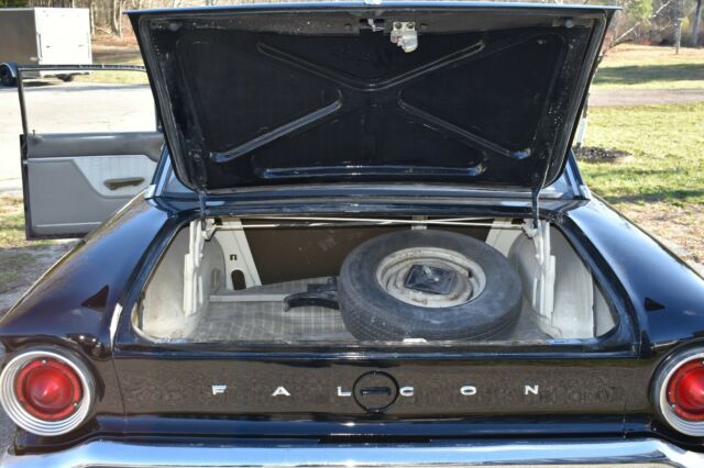 Ford Falcon 1963 image number 15