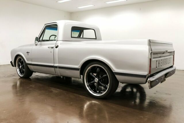 Chevrolet C-10 1967 image number 28