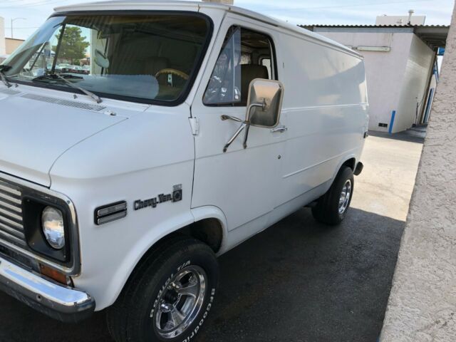 Chevrolet G20 G10 G20 Van G10 Van 1978 image number 11