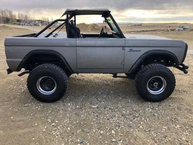 Ford Bronco 1974 image number 0