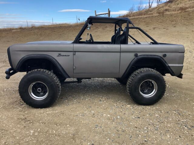 Ford Bronco 1974 image number 1