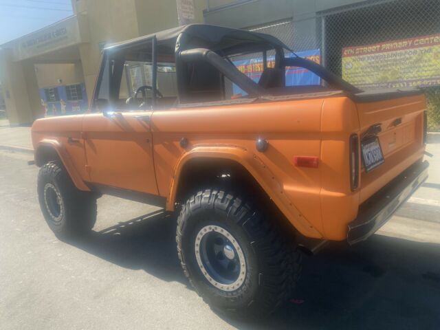 Ford Bronco 1968 image number 2