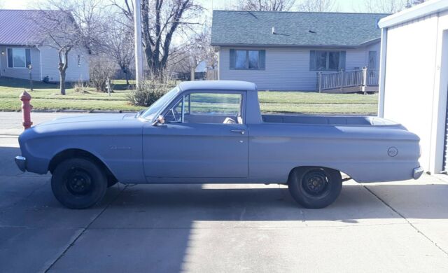 Ford Ranchero 1961 image number 2