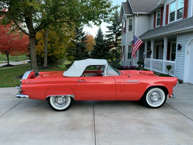 Ford Thunderbird 1956 image number 17