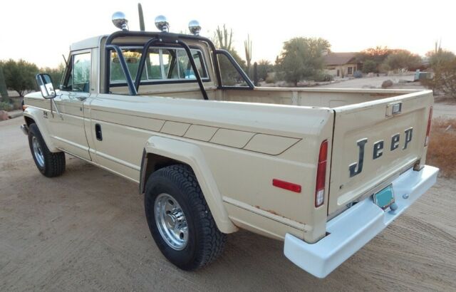 Jeep J20 1979 image number 14