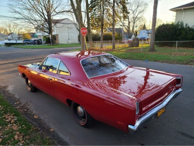 Plymouth Road Runner 1969 image number 1