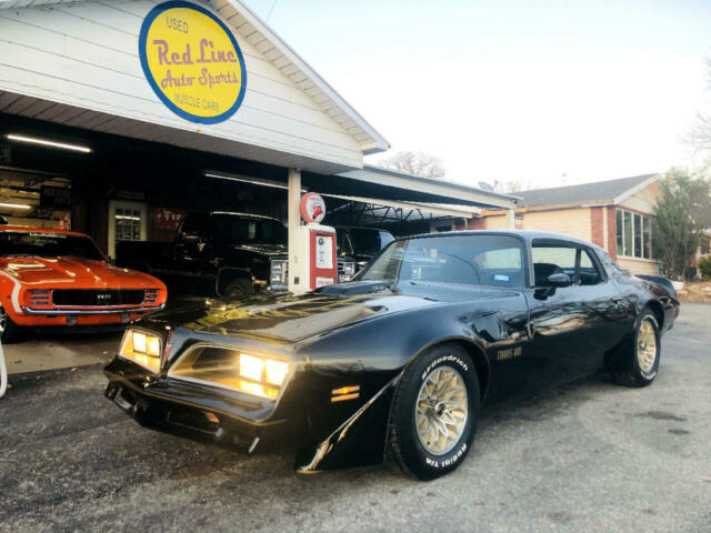 Pontiac Trans Am 1978 image number 1