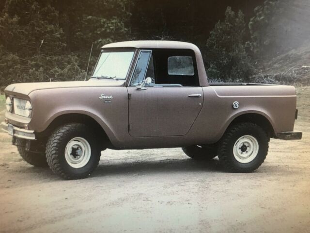 International Scout 800 1966 image number 0