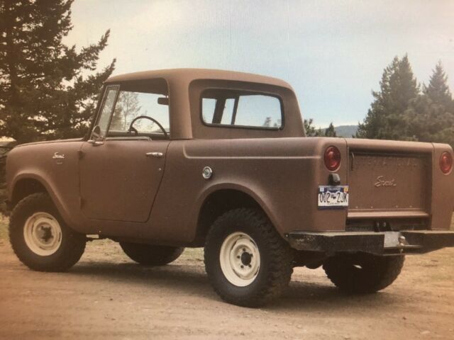 International Scout 800 1966 image number 1