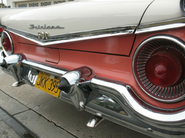 Ford Galaxie 1959 image number 32