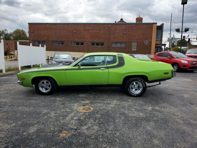 Plymouth Satellite 1973 image number 1