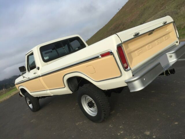 Ford F-250 1977 image number 13