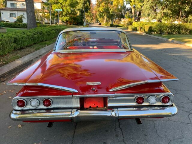 Chevrolet Impala 1960 image number 29