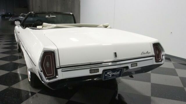 Oldsmobile Eighty-Eight 1971 image number 10