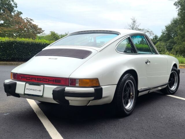 Porsche 911 1974 image number 6