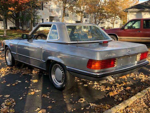 Mercedes-Benz SL-Class 1978 image number 3