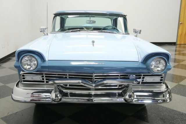 Ford Fairlane 1957 image number 19