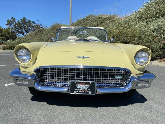 Ford Thunderbird 1957 image number 17