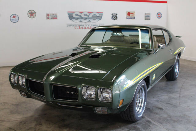 Pontiac GTO 1970 image number 2