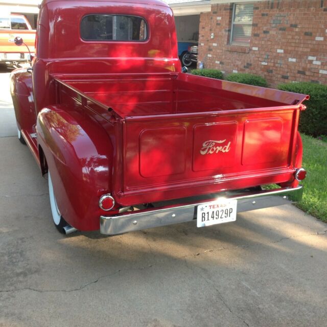 Ford F-100 1948 image number 1