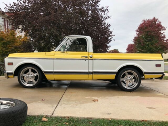 Chevrolet C-10 1970 image number 1