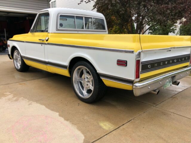 Chevrolet C-10 1970 image number 14