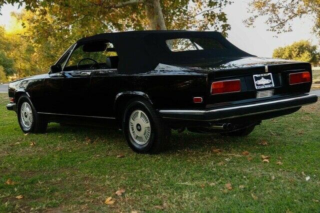 Rolls-Royce Camargue 1978 image number 10