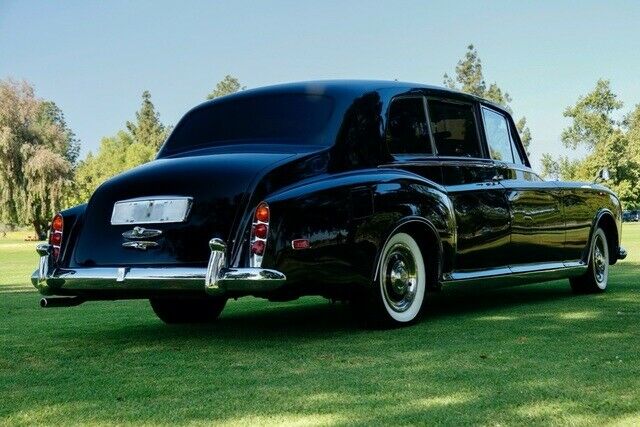 Rolls-Royce Phantom VI 1971 image number 5