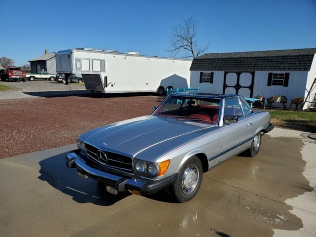 Mercedes-Benz 450SL 1976 image number 21