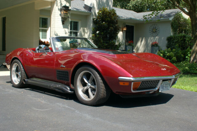 Chevrolet Corvette 1972 image number 12