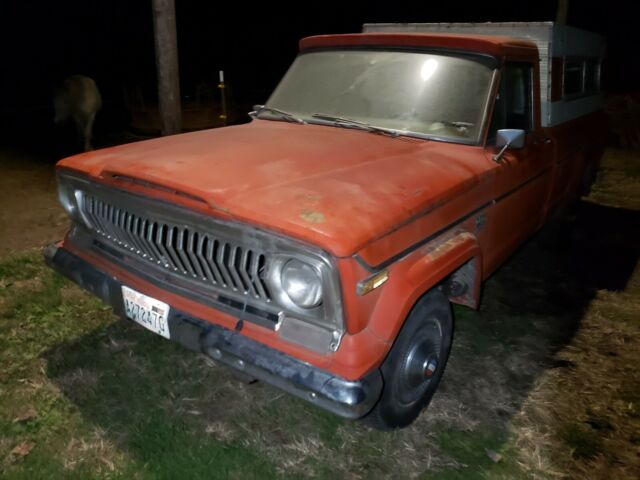 Jeep J10 1976 image number 0