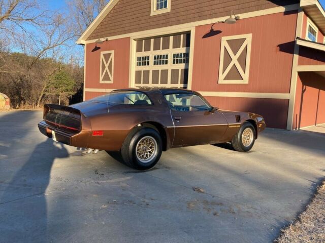 Pontiac Trans Am 1979 image number 2