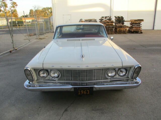 Plymouth Fury 1963 image number 1