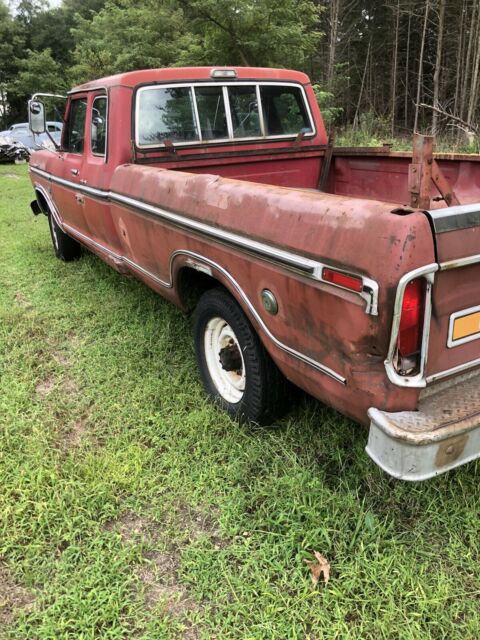 Ford F-250 camper special 1974 image number 32