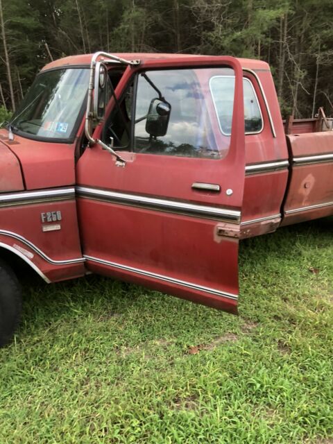 Ford F-250 camper special 1974 image number 33