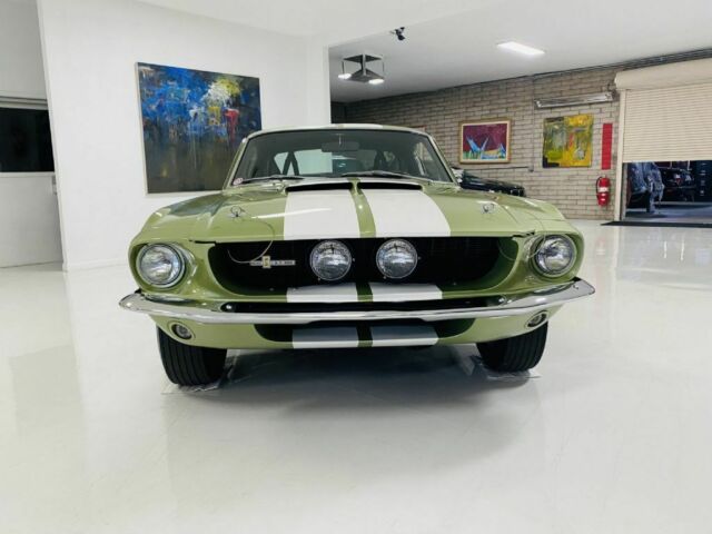 Ford Mustang 1967 image number 29