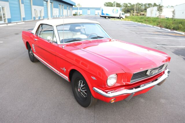 Ford Mustang 1966 image number 30