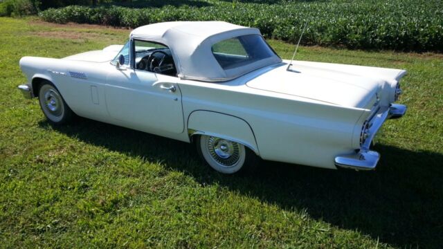 Ford Thunderbird 1957 image number 27